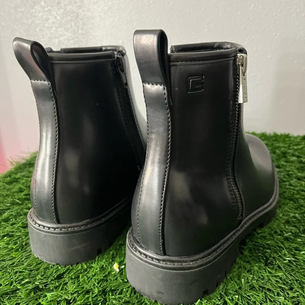 Black Leather Ankle Boots GUESS 7 - Picture 2 of 5